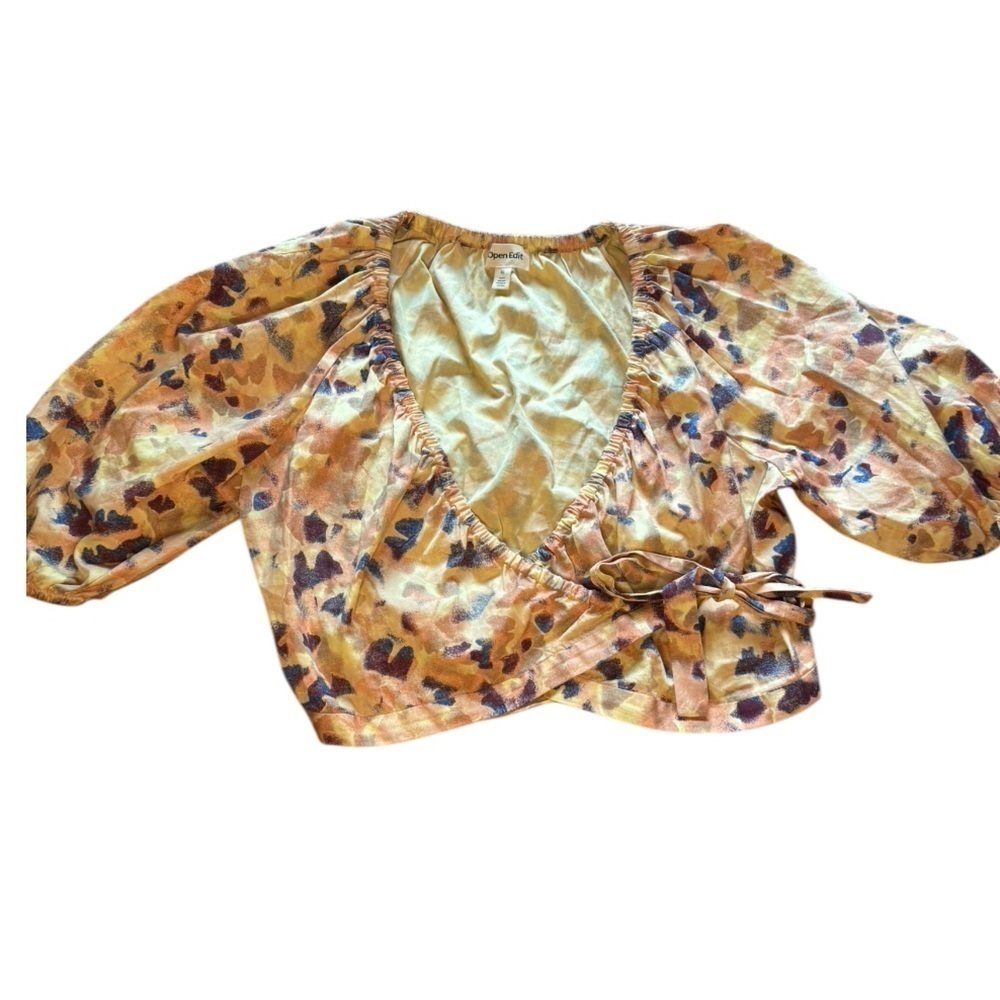 Floral Cropped Puff Sleeve Wrap Blouse
